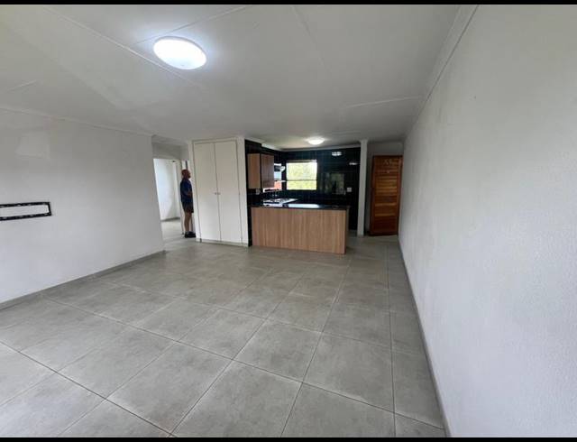 2 BEDROOM PROPERTY TO RENT IN VANDERBIJLPARK SE 3